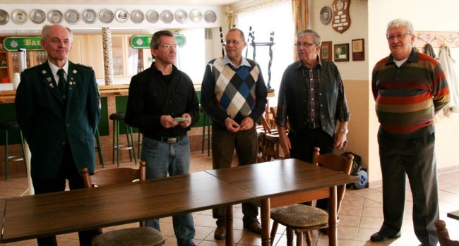 files/bezirksverband/images/2011/BZ-Waffsachkunde11 I.jpg files/bezirksverband/images/2011/BZ-Waffsachkunde11 I.jpg